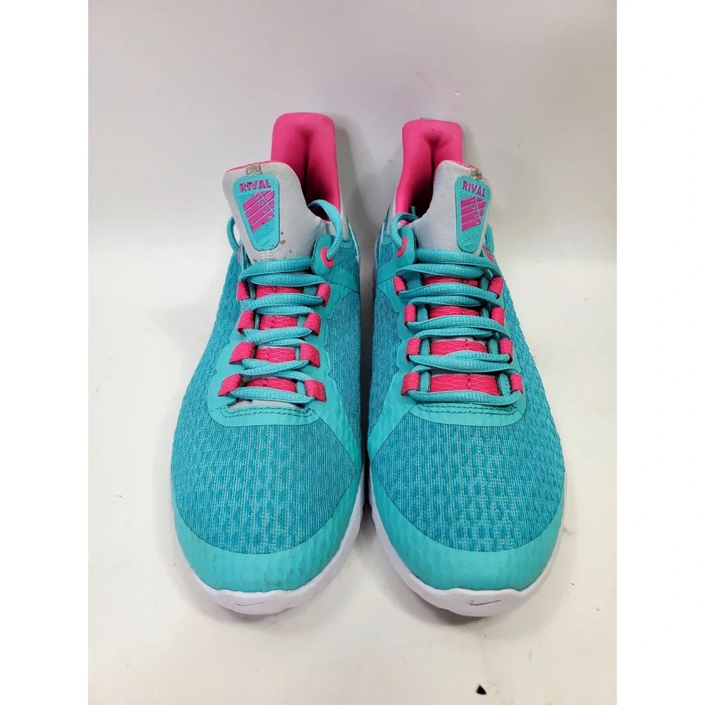 Nike renew rival